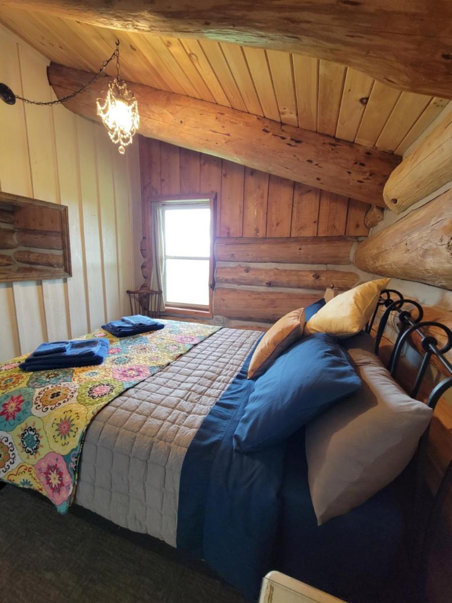 Firefly Creek Lodge Livonia Exterior foto